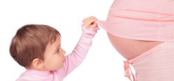 Toddler and pregnant mom